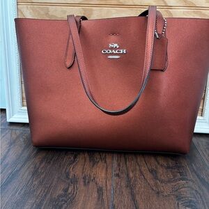 Coach tote